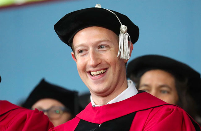 Mark Zuckerberg Visiting Harvard Is Every Dad Going Back To His Alma ...